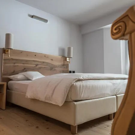 Hotel Laura Madonna