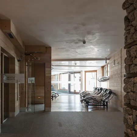 Hotel Laura 4*